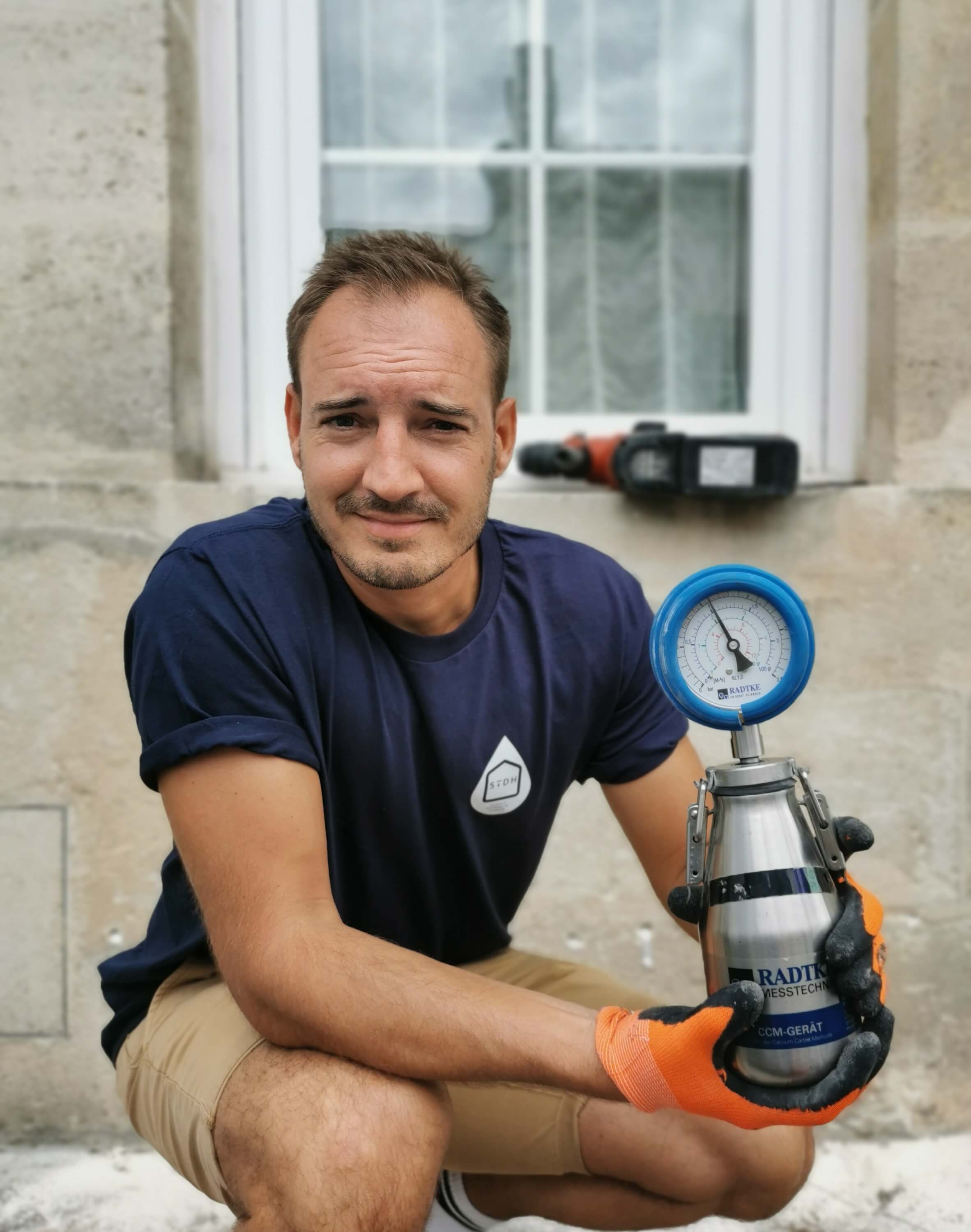 équipe STDH de traitement de vos murs à Bordeaux